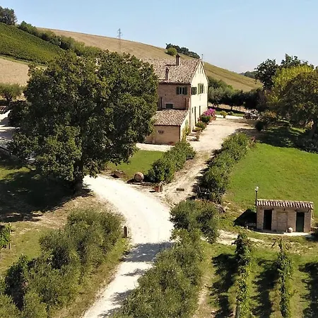 Domek letniskowy Ancient Farmhouse With Private Pool And Winery Xiv Century