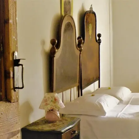 Ancient Farmhouse With Private Pool And Winery Xiv Century Domek letniskowy Villa San Paterniano